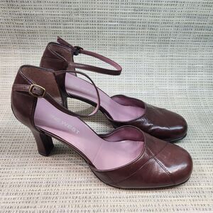 Nine West Woman's Leather 3 1/4" Heels Size 8M Ankle Strap Brown
